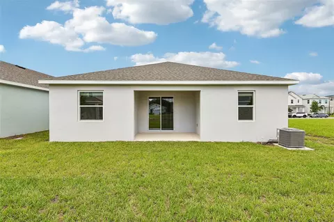 Exterior - 2005 Education St, Saint Cloud, FL 34771 photo 6 of 7
