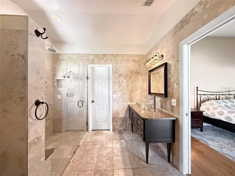 Bath - 1308 Cinda Ct, Saint Cloud, FL 34772 photo 3 of 5