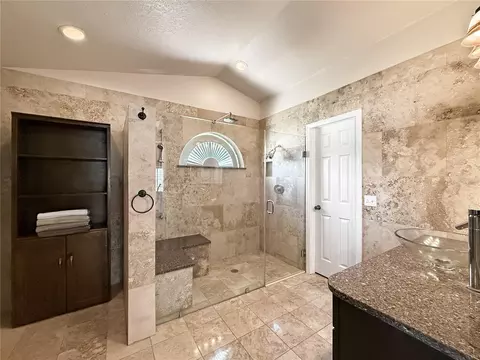 Bath - 1308 Cinda Ct, Saint Cloud, FL 34772 photo 1 of 5