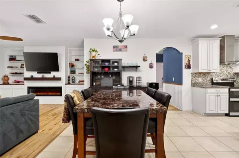 Dining - 3554 Gretchen Dr, Ocoee, FL 34761 photo 3 of 3