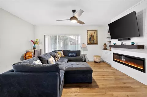 Living - 3554 Gretchen Dr, Ocoee, FL 34761 photo 2 of 2