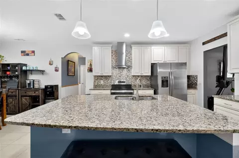 Kitchen - 3554 Gretchen Dr, Ocoee, FL 34761 photo 2 of 6
