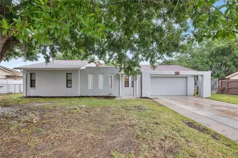 299 Valencia Ave, Kissimmee, FL 34743