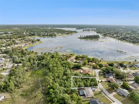 1672 Gregory Dr, Deltona, FL 32738