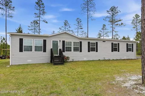 2626 Will Elledge Rd, Glen St Mary, FL 32040
