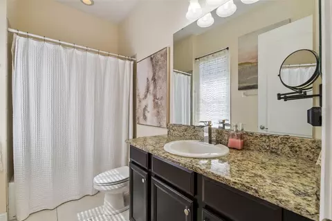 Bath - 4117 Foxhound Dr, Clermont, FL 34711 photo 5 of 6