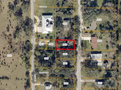 136 Nancy St, Oak Hill, FL 32759