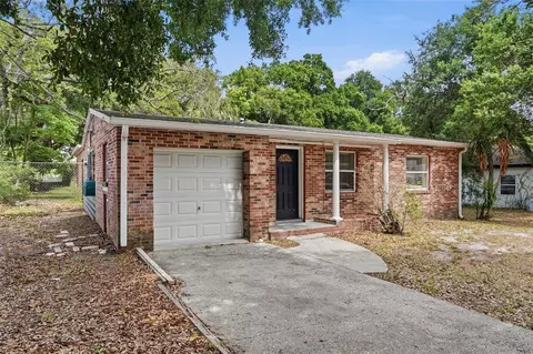 1011 Santa Barbara Rd, Orlando, FL 32808
