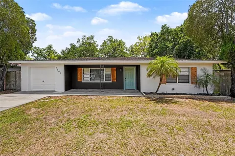 1361 Overlea St, Clearwater, FL 33755