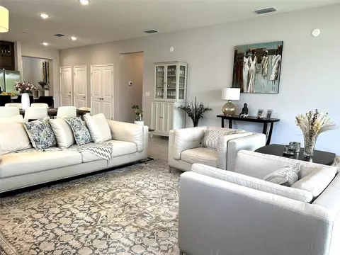 Living - 4891 Shady Pines Dr, Saint Cloud, FL 34772 photo 3 of 3