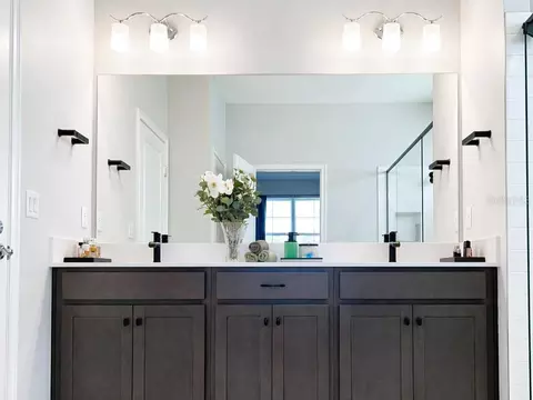 Bath - 4891 Shady Pines Dr, Saint Cloud, FL 34772 photo 2 of 12