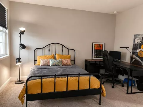 Bedroom - 4891 Shady Pines Dr, Saint Cloud, FL 34772 photo 3 of 7