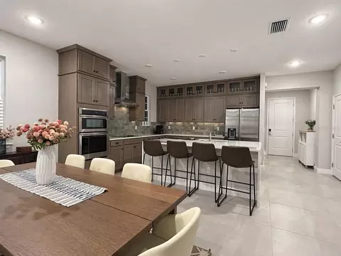 Kitchen - 4891 Shady Pines Dr, Saint Cloud, FL 34772 photo 2 of 10