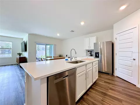 Kitchen - 5154 Tana Ter, Saint Cloud, FL 34772 photo 2 of 6