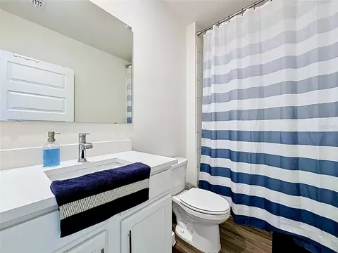 Bath - 5154 Tana Ter, Saint Cloud, FL 34772 photo 1 of 3