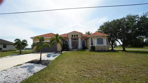 17067 Cape Horn Blvd, Punta Gorda, FL 33955
