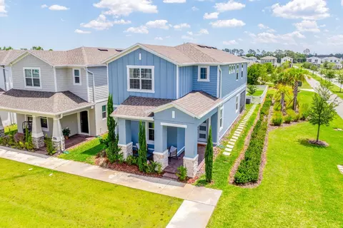 640 Dogfish Ln, Debary, FL 32713