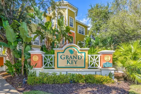 4207 S Dale Mabry Hwy #4305, Tampa, FL 33611