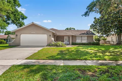 8971 Angelica Dr, Orlando, FL 32836