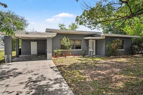 201 Rose St, Auburndale, FL 33823