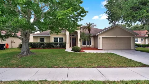 3241 Sawgrass Creek Cir, Saint Cloud, FL 34772