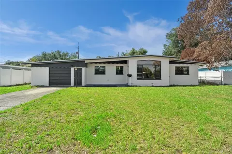 6304 Yellowstone St, Orlando, FL 32807