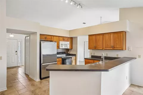 Kitchen - 2596 Alclobe Cir, Ocoee, FL 34761 photo 1 of 6