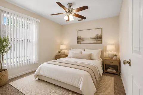 Bedroom - 2596 Alclobe Cir, Ocoee, FL 34761 photo 12 of 13