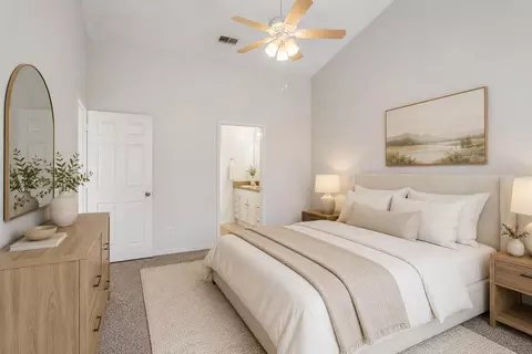 Bedroom - 2596 Alclobe Cir, Ocoee, FL 34761 photo 4 of 13