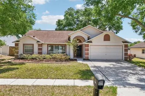 Exterior - 2596 Alclobe Cir, Ocoee, FL 34761 photo 5 of 16