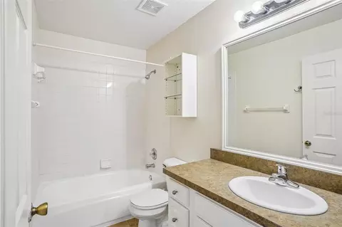 Bath - 2596 Alclobe Cir, Ocoee, FL 34761 photo 5 of 6