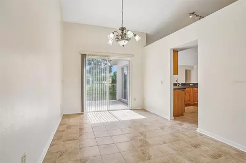 Dining - 2596 Alclobe Cir, Ocoee, FL 34761 photo 3 of 4