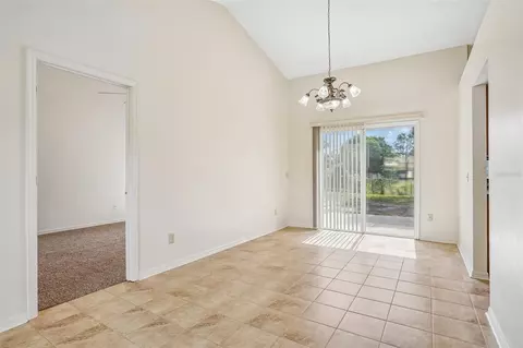 Dining - 2596 Alclobe Cir, Ocoee, FL 34761 photo 2 of 4