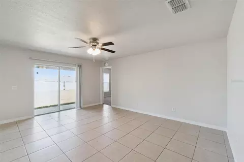 1740 Canaan Loop, Dundee, FL 33838 photo 12