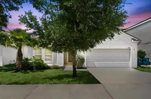 2100 Nighthawk Dr, Haines City, FL 33844