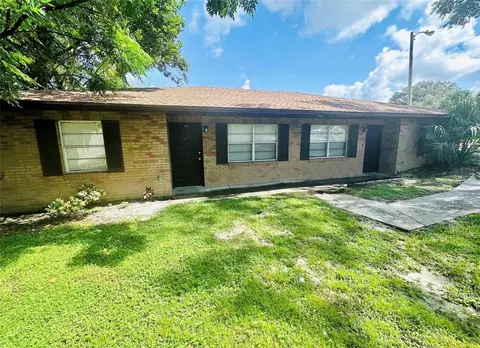 101 Lake Hunter Dr #15 & 16, Lakeland, FL 33803
