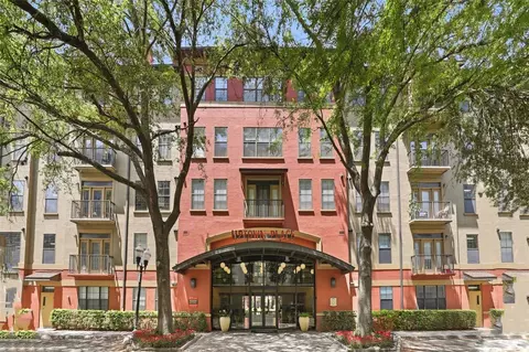 911 N Orange Ave #521, Orlando, FL 32801