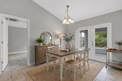 Dining - 4830 SW 166th Loop, Ocala, FL 34473 photo 1 of 1