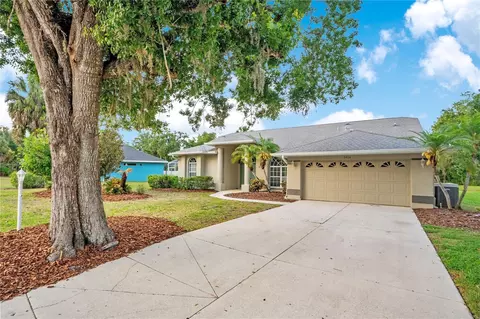 Exterior - 3404 River Woods Dr, Parrish, FL 34219 photo 2 of 11