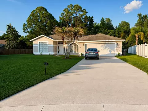 14701 Madonna Lily Ct, Orlando, FL 32824