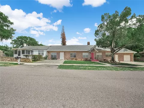 221 Citrus Grove Blvd S, Polk City, FL 33868