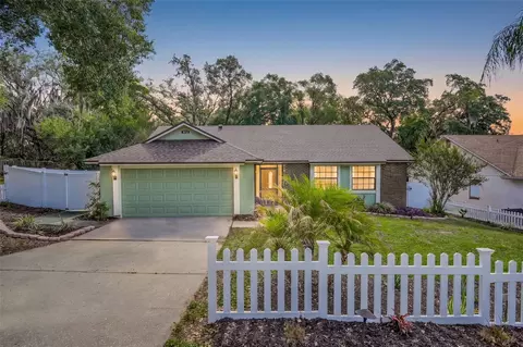 5933 Groveline Dr, Orlando, FL 32810