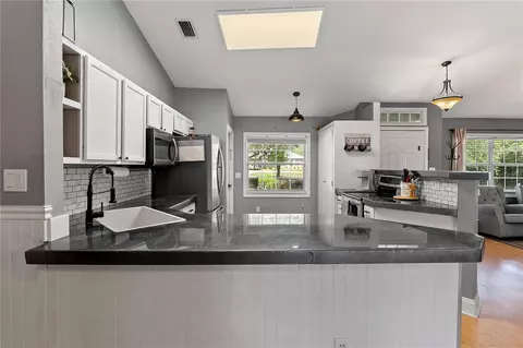 Kitchen - 39600 Greenbrier St, Eustis, FL 32736 photo 2 of 3