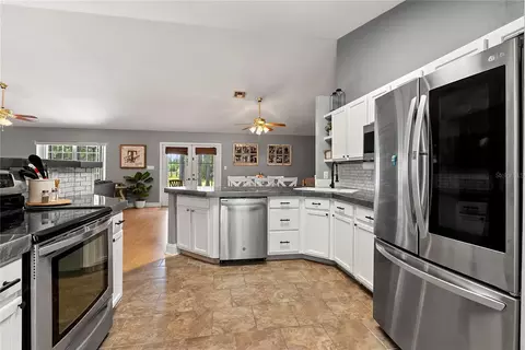 Kitchen - 39600 Greenbrier St, Eustis, FL 32736 photo 3 of 3