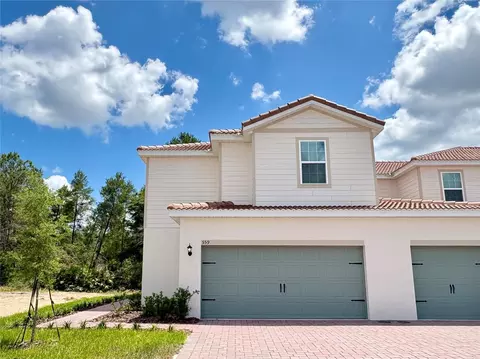559 Bay Leaf Dr, Poinciana, FL 34759