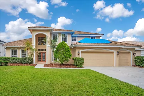 18013 Forest Retreat Ln, Tampa, FL 33647