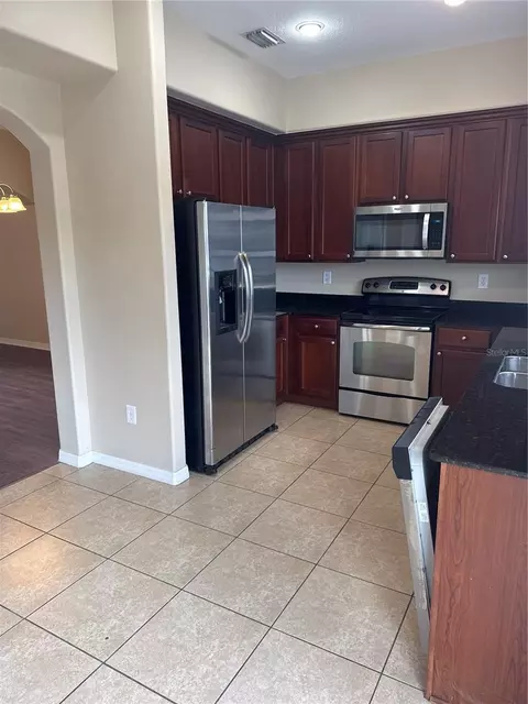 Kitchen - 13011 Avalon Crest Ct, Riverview, FL 33579 photo 2 of 2