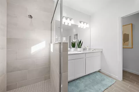 Bath - 8686 SW 69th Ter, Ocala, FL 34476 photo 5 of 6