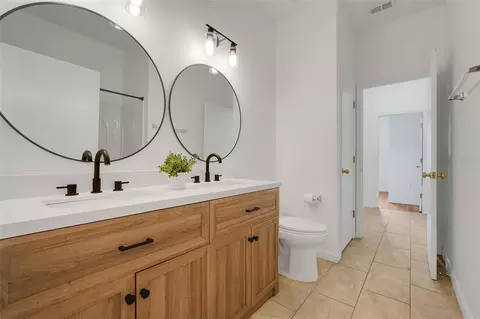 Bath - 3428 Perching Rd, Saint Cloud, FL 34772 photo 2 of 3