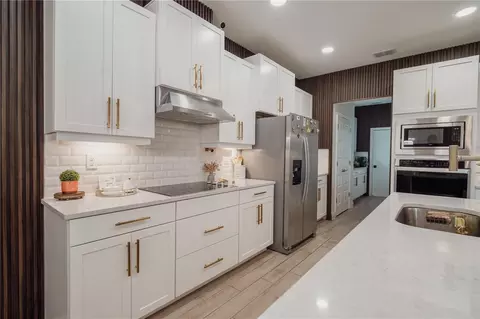 Kitchen - 17828 Adrifit, Winter Garden, FL 34787 photo 1 of 7